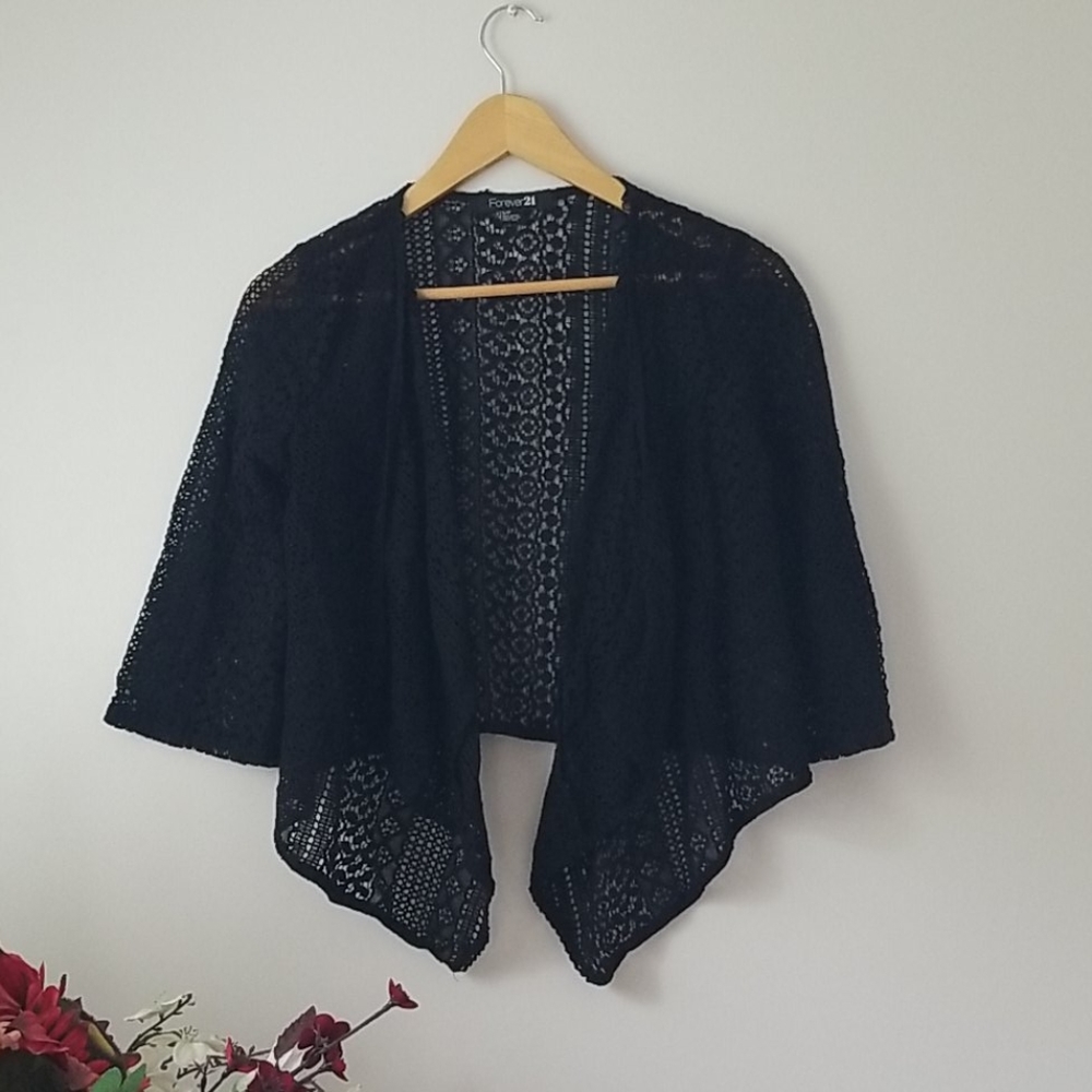 💎3/$12 Forever 21 black lace waterfall cardigan 3/4 sleev